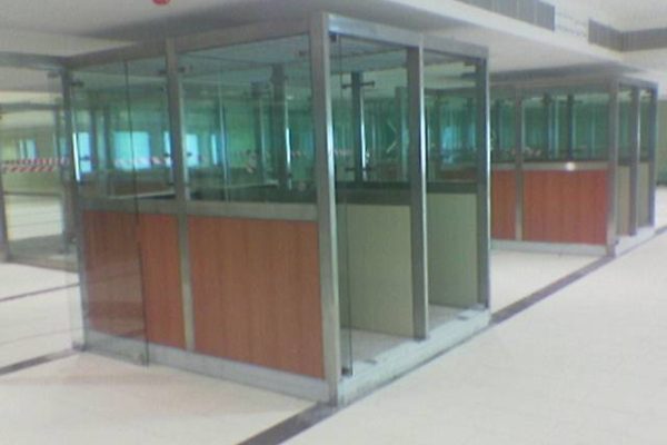 Paslanmaz Pasaport Kabinleri